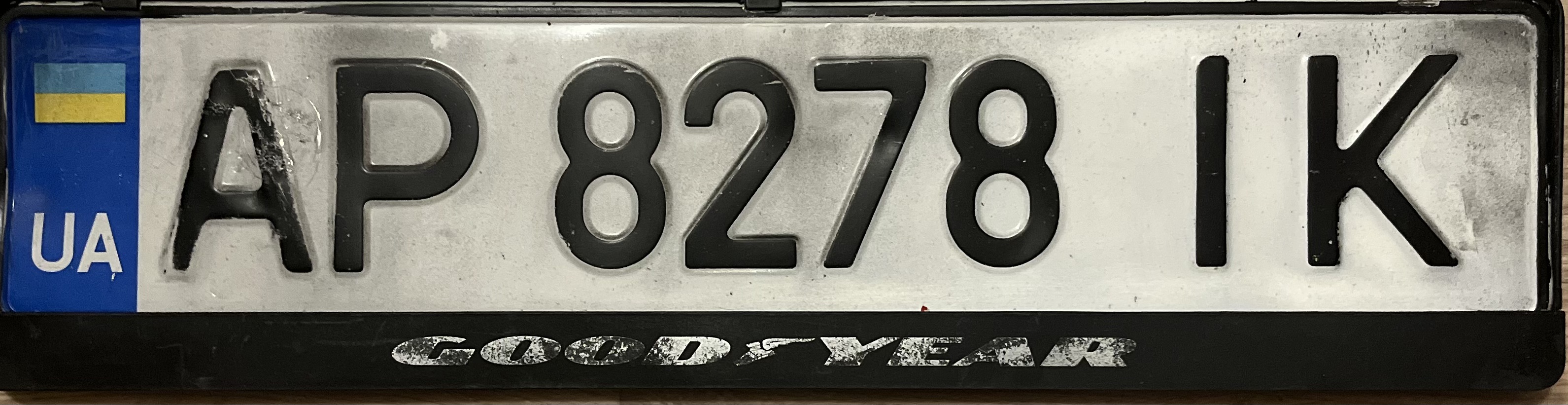 Ukraine license plate AP 8278 IK