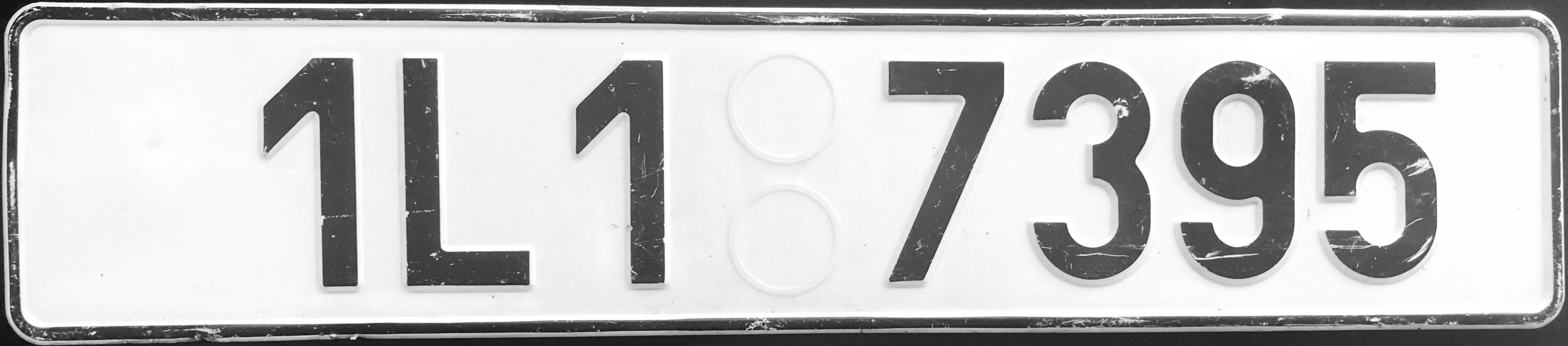 Czech Republic license plate 1L1 7395