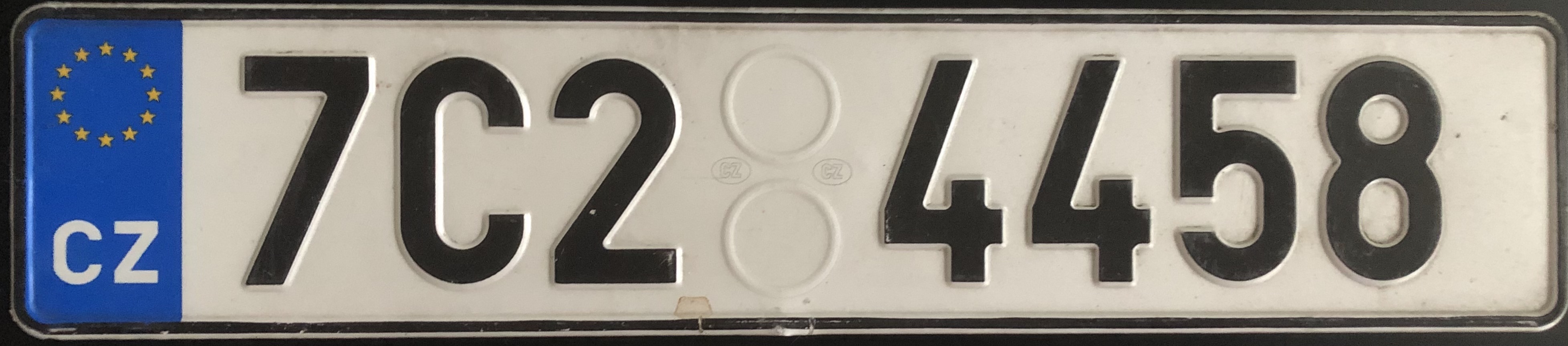 Czech Republic license plate 7C2 4458