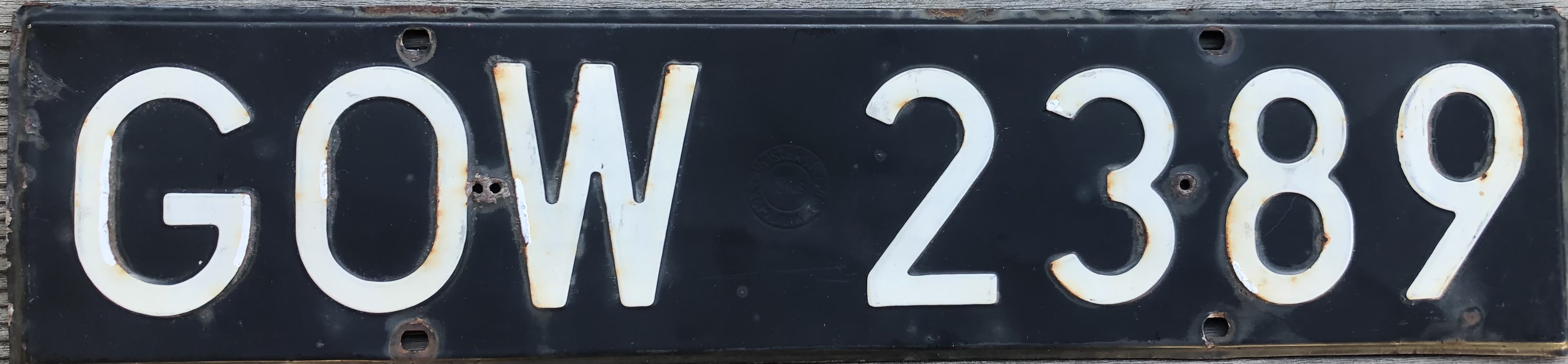 Poland license plate GOW 2389